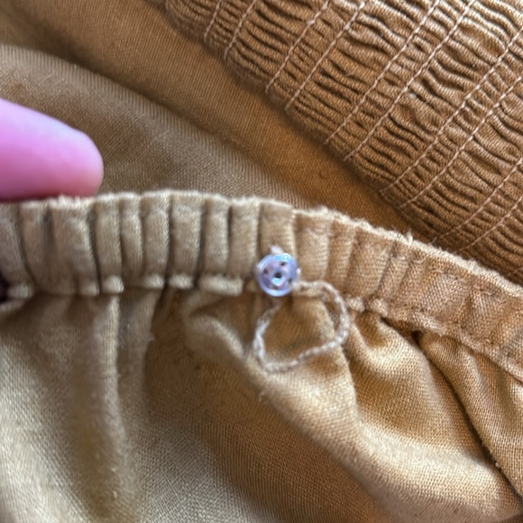 Madewell Button Front Smocked Back Top - Size 4 - Bronze Lichen - Picture 10 of 10